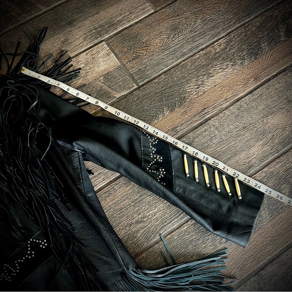 Western World by Shaf black leather jacket with fringe bone beads and studs XL - Picture 8 of 10